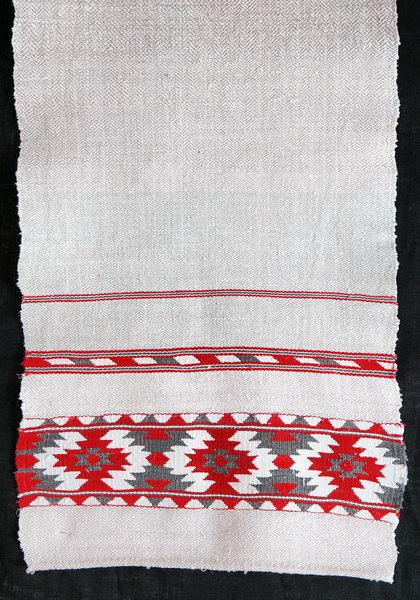 Рушник РР-190х37-101 - Рушник старовинний. Опис: тканий рушник, орнаментальні смуги, старовинний. Розмір: 190х37.